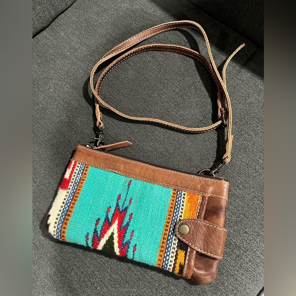 American Darling Cavender’s Aztec Blanket Organizer Crossbody Purse Bag